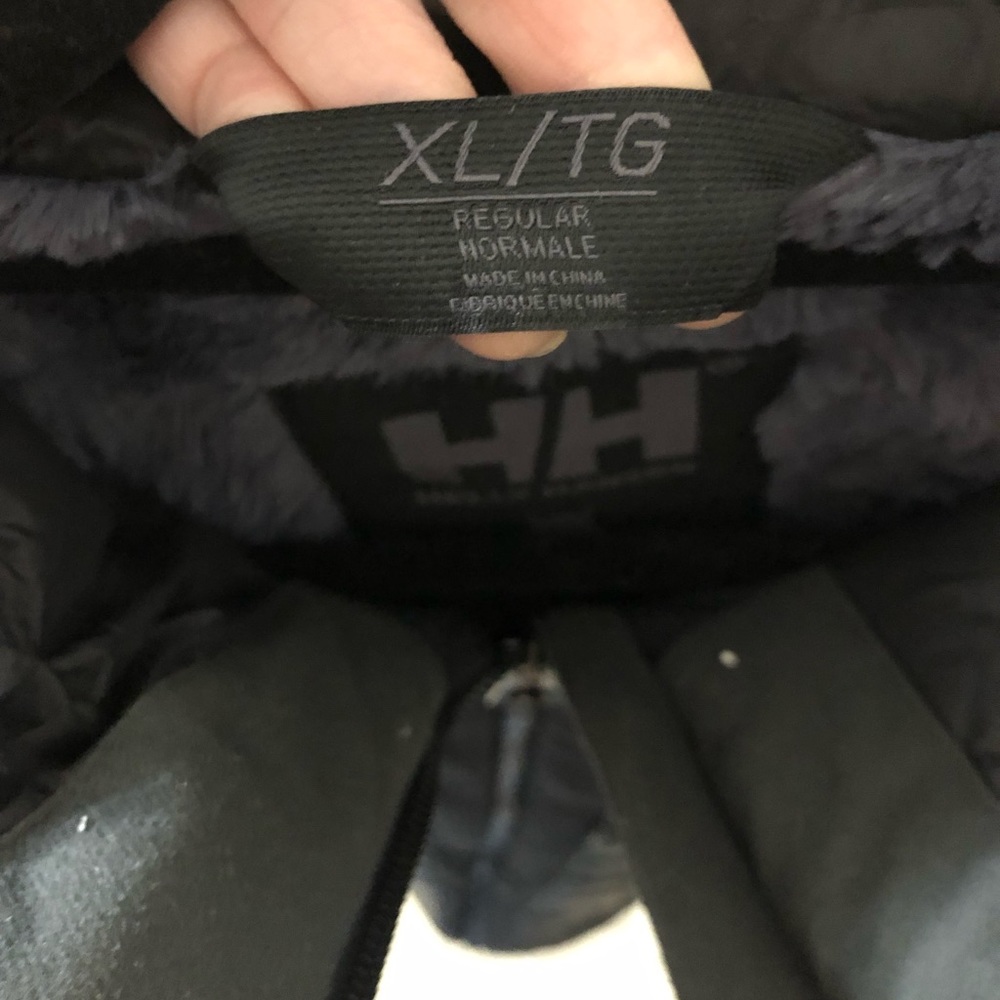 Helly Hansen Ski Jacket - Picture 6 of 13